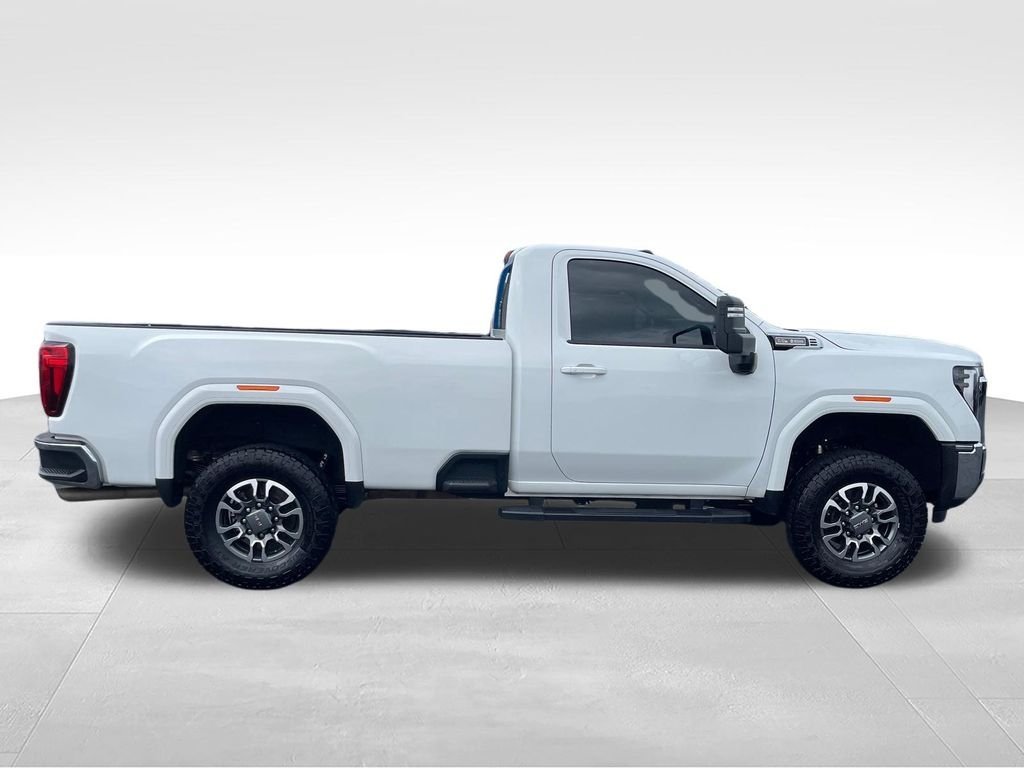 Used 2024 White GMC SLE image 6