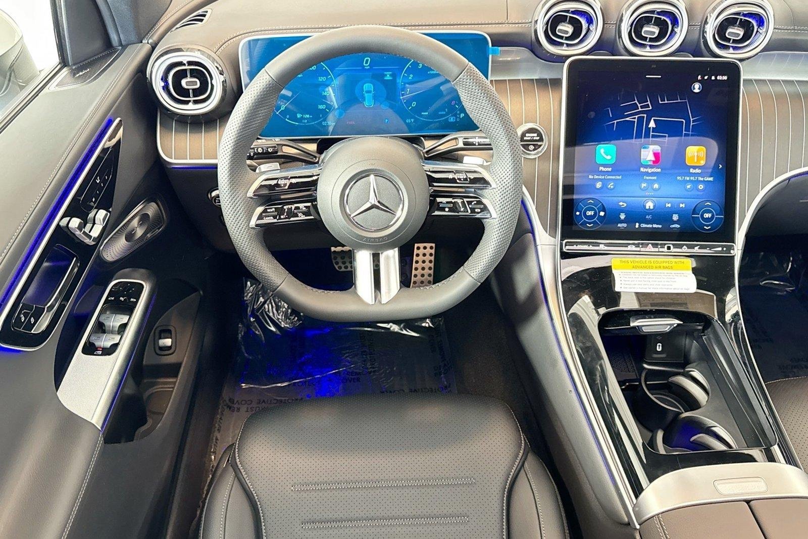 New 2026 Manufaktur Moonlight White Metallic Mercedes-Benz GLC 300 image 20