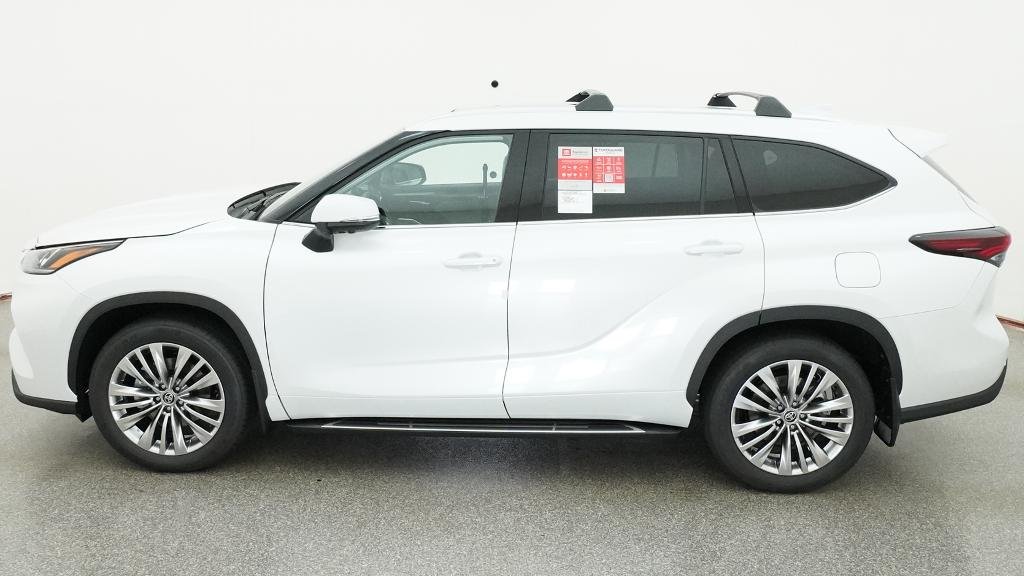 New 2026 Wind Chill Pearl Toyota Platinum image 3