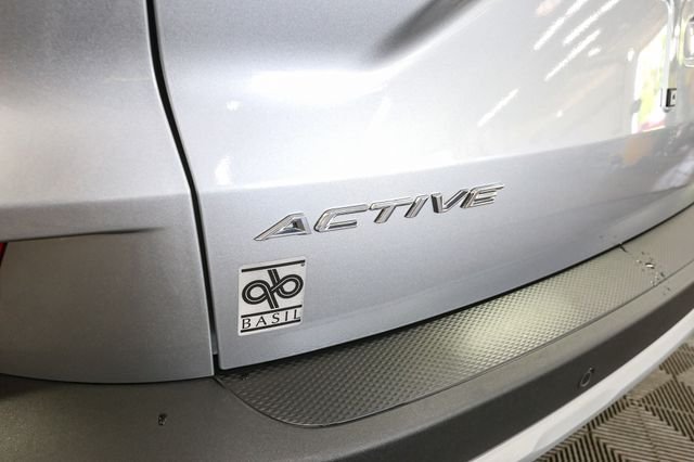 Used 2023 Silver Ford Active image 9