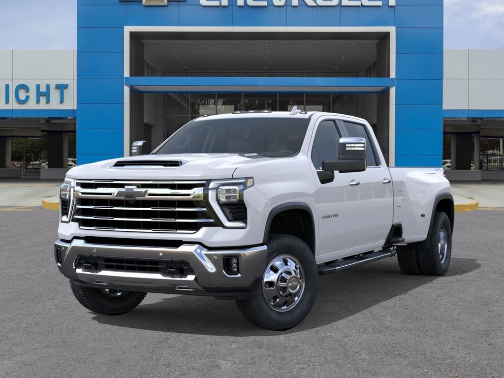 2026 Chevrolet Silverado 3500 HD LTZ - Photo 6