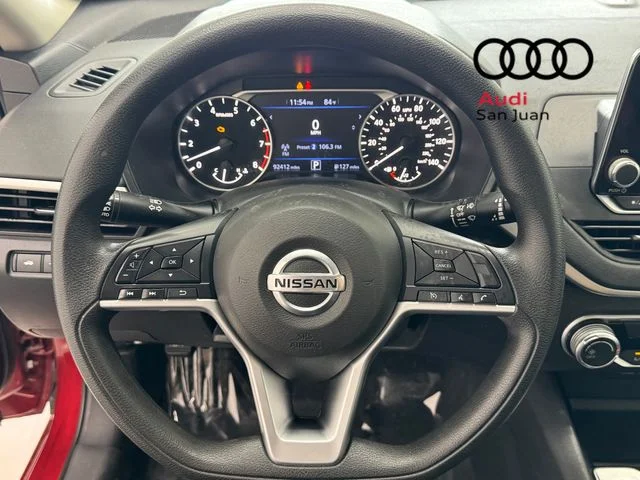 Used 2021 Red Nissan 2.5 SV image 21