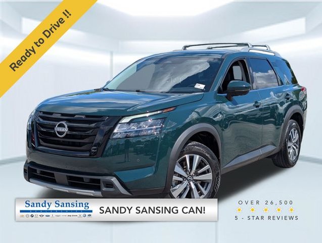 2024 Nissan Pathfinder SL