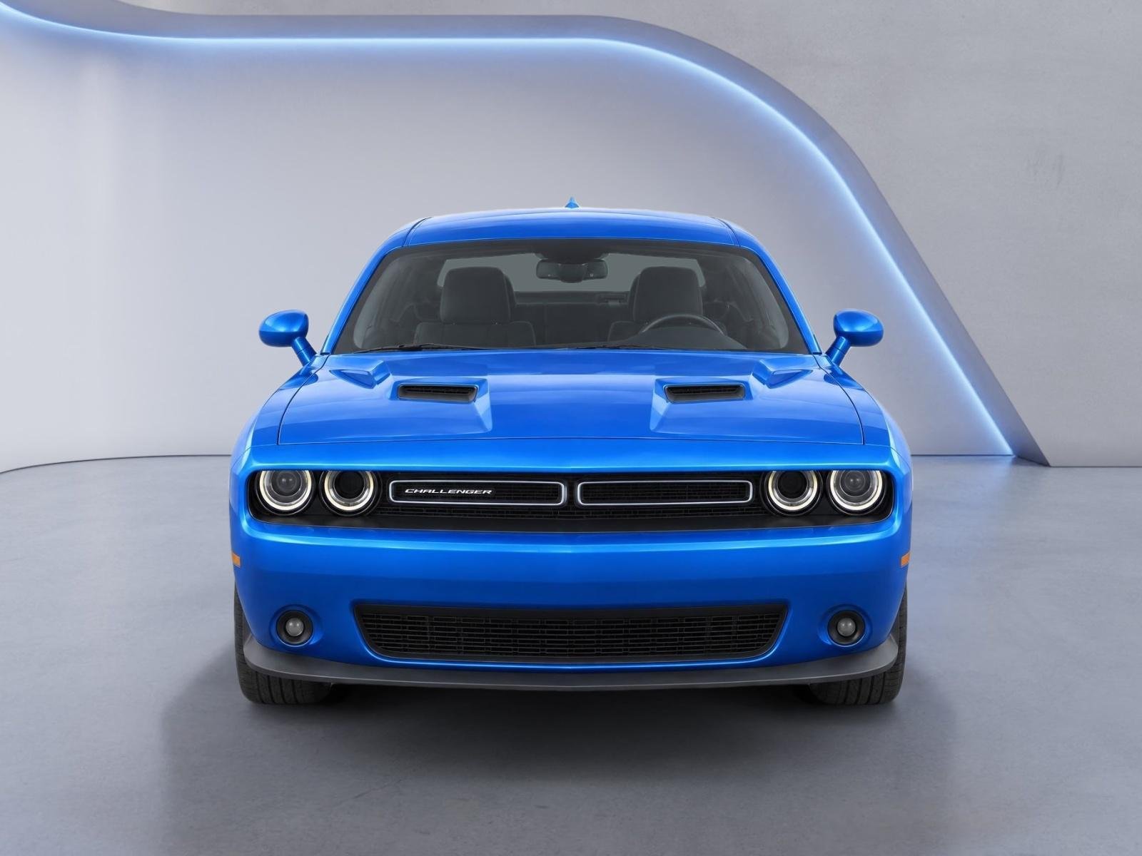 Used 2015 B5 Blue Pearl Coat Dodge SXT Plus image 5