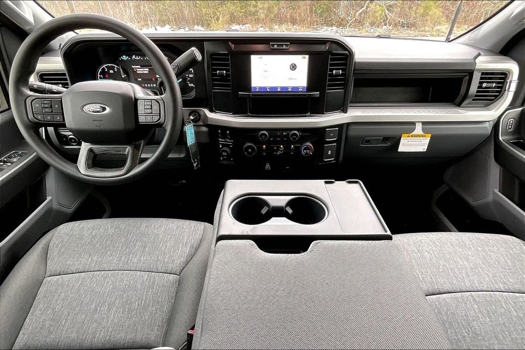 New 2026 Ford Super Duty F-250 XL 4D Crew Cab