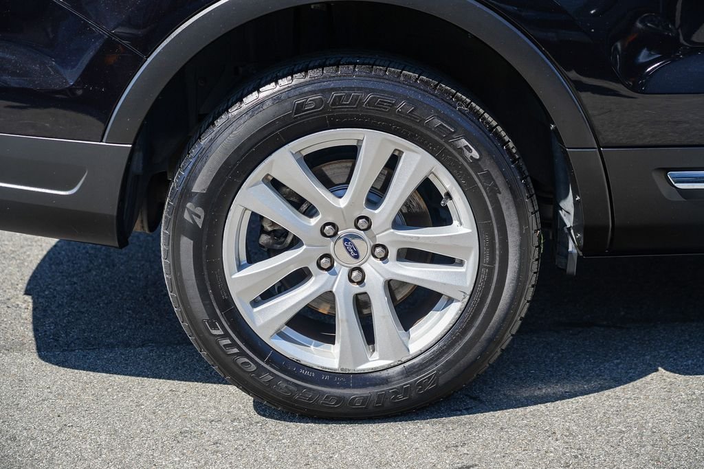 2019 Ford Explorer XLT - Photo 11