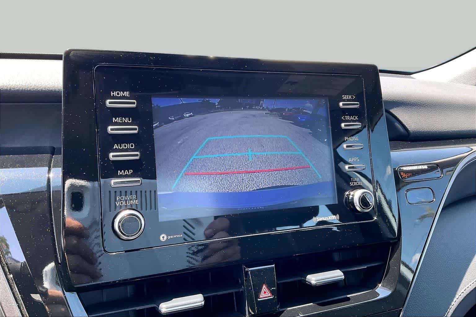 Used 2024 Ice Cap Toyota SE image 27