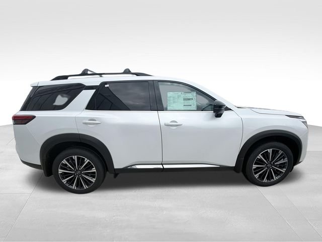 New 2026 White Nissan Platinum image 9