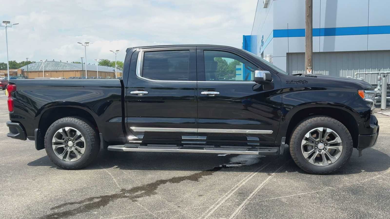 Certified Used 2024 Black Chevrolet High Country image 9