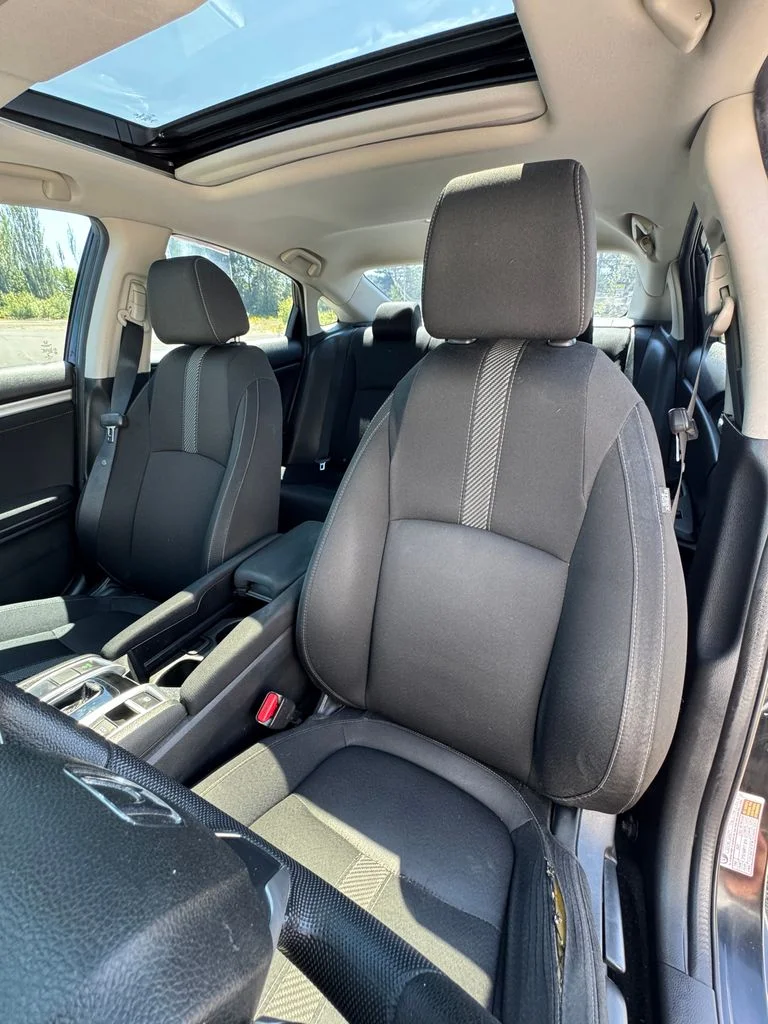 Used 2016 Black Honda EX-T image 30