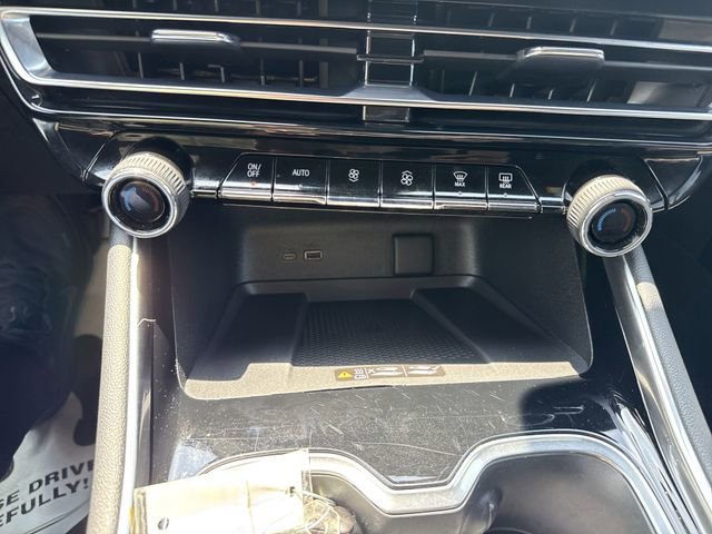 2024 Chevrolet Traverse 2LT - Photo 30