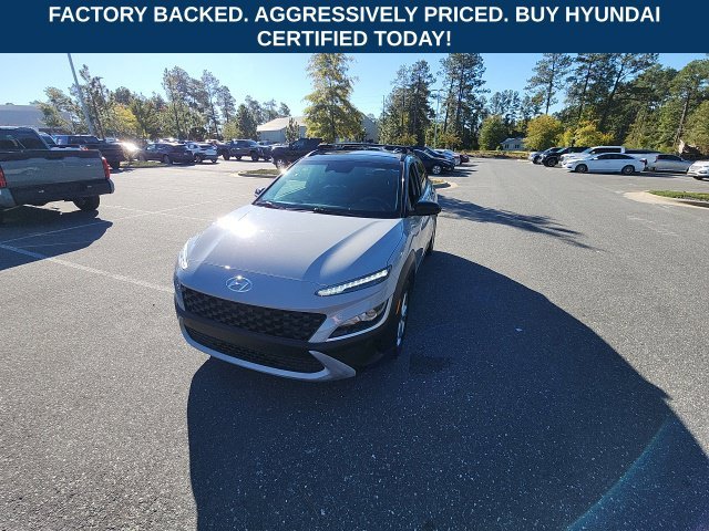 Certified Used 2022 Silver Hyundai SEL image 5