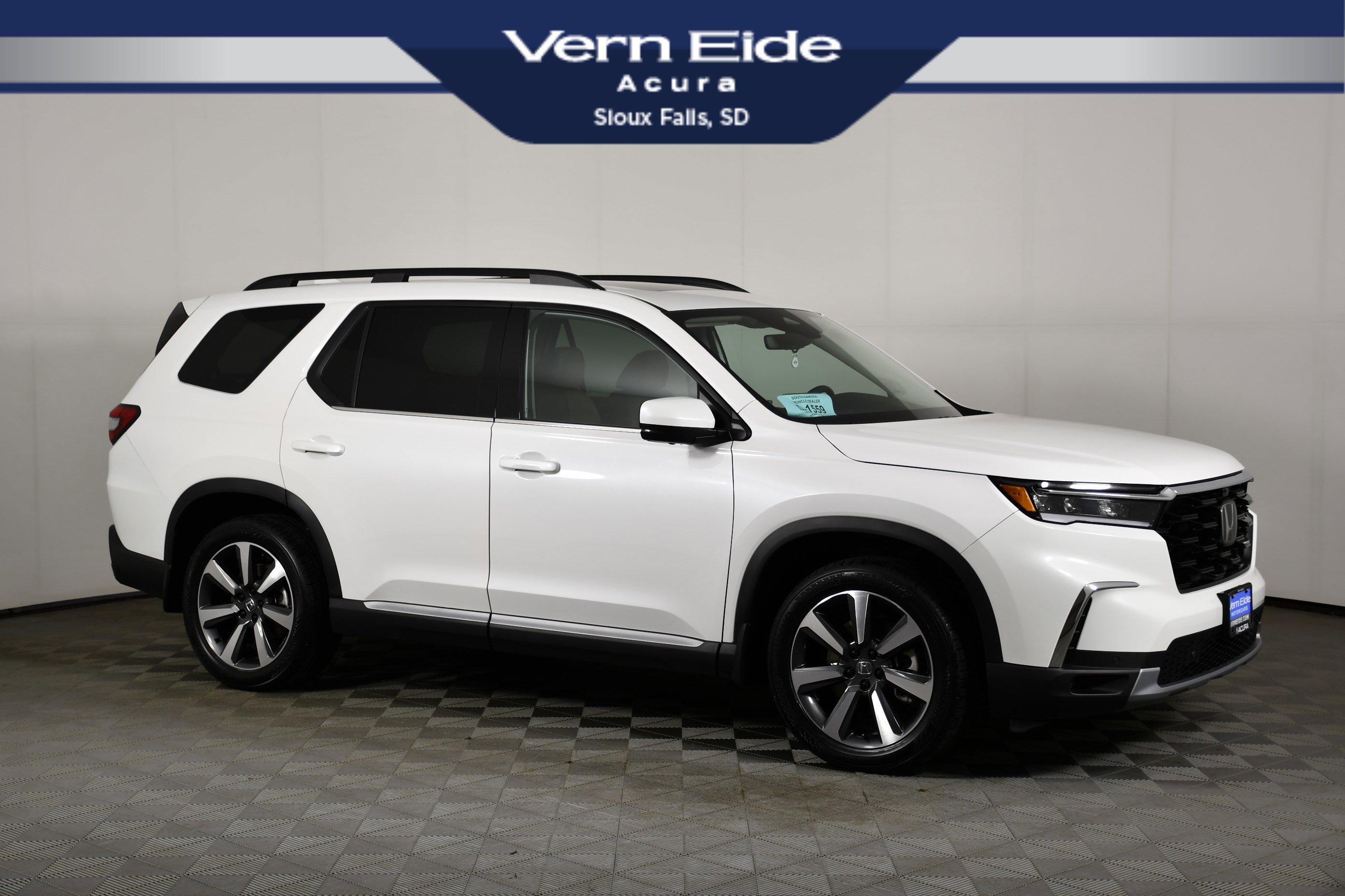 2025 Honda Pilot Elite AWD's photo
