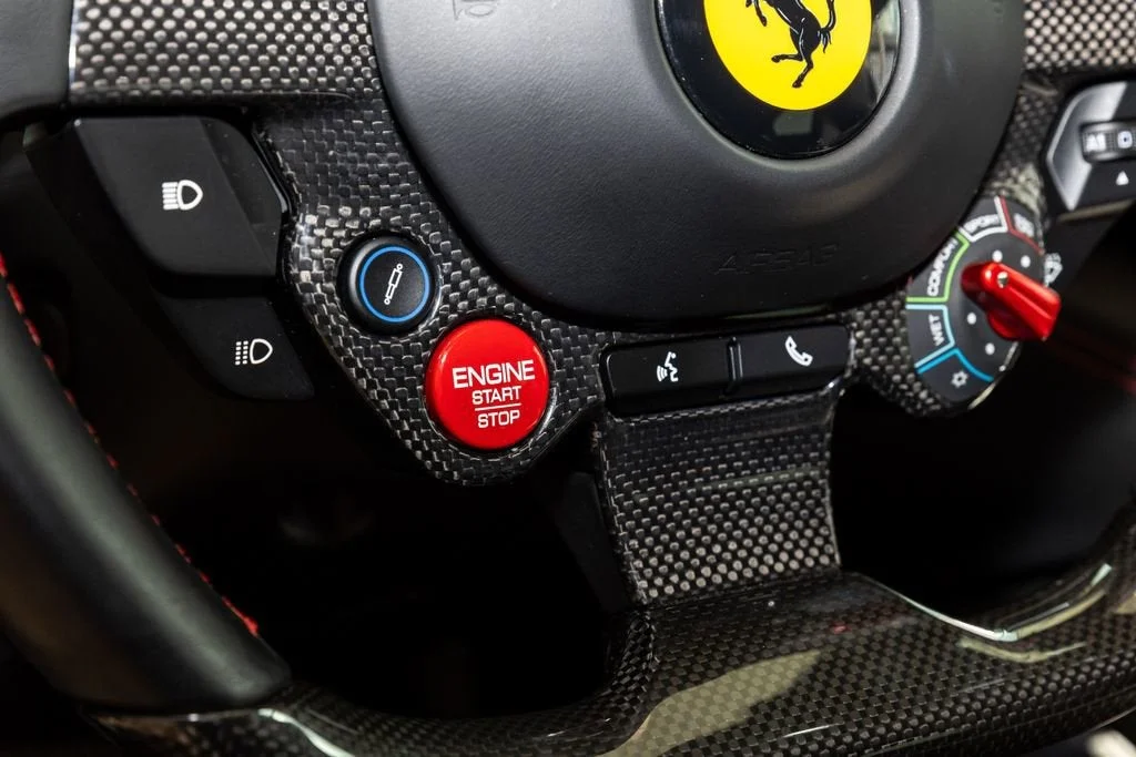 Used 2018 Nero Ferrari V12 image 34