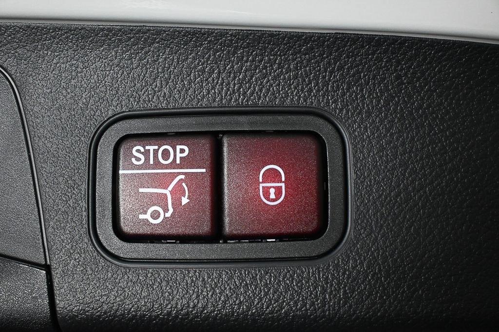 Certified Used 2026 White Mercedes-Benz GLA 250 image 30