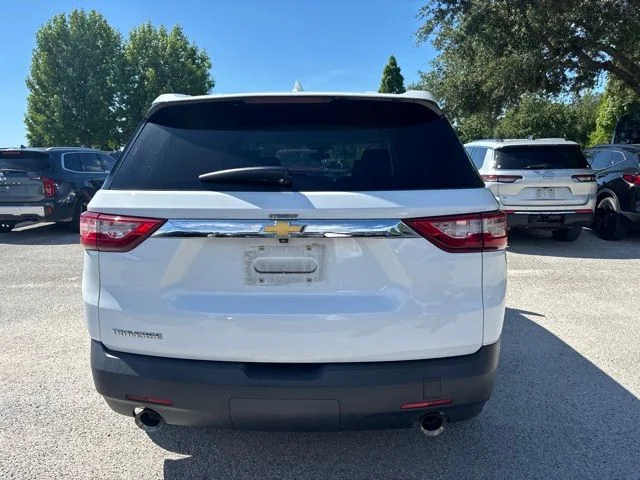 Used 2020 White Chevrolet LS image 6