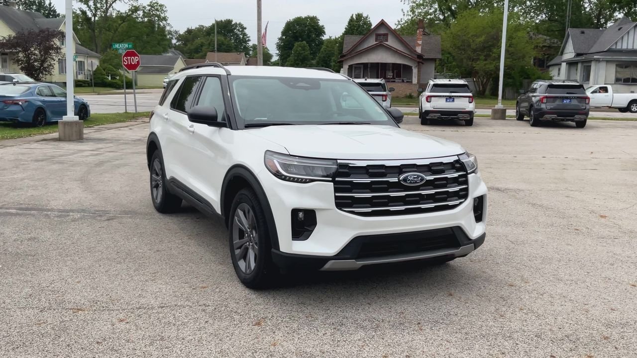 2026 Ford Explorer Active - Photo 7