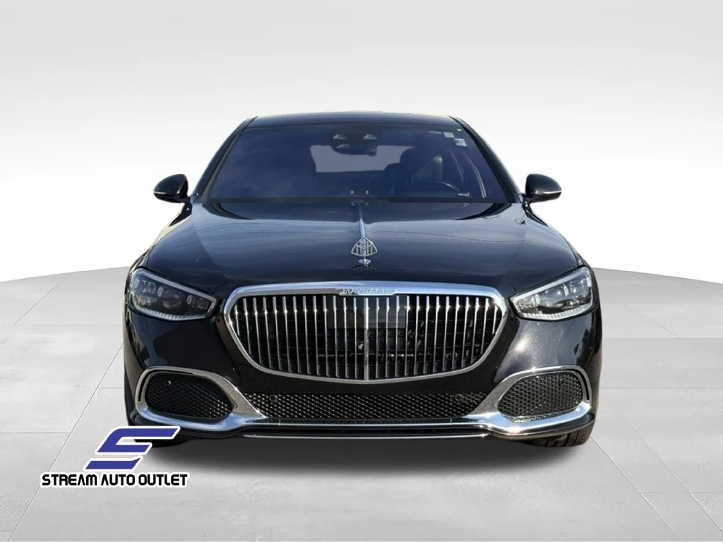 Used 2023 Black Mercedes-Benz Maybach S 580 image 2