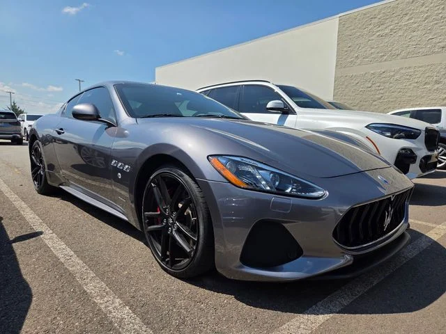 Used 2018 Gray Maserati  image 2