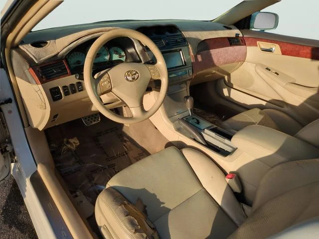 Used 2006  Toyota SLE image 11