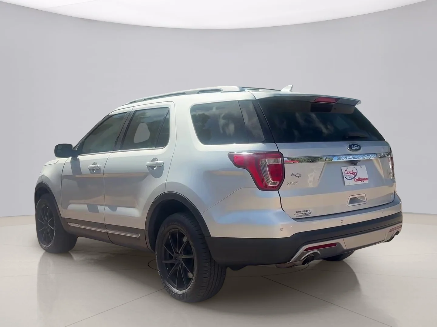 Used 2016 Silver Ford XL 4WD image 3