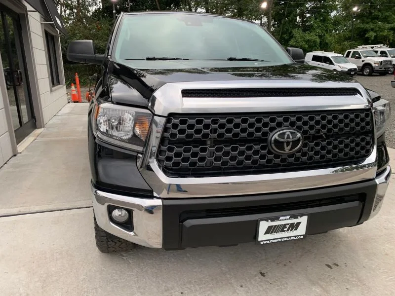 Used 2021 Black Toyota SR5 Pickup 4D 6 1/2 ft image 26