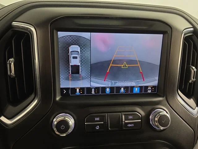 Used 2021 Summit White GMC AT4 image 19