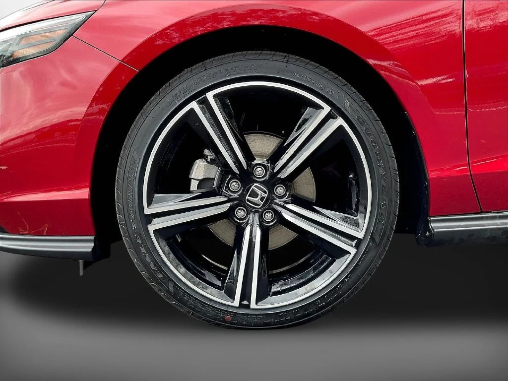 New 2026 Radiant Red Metallic Honda SE image 33