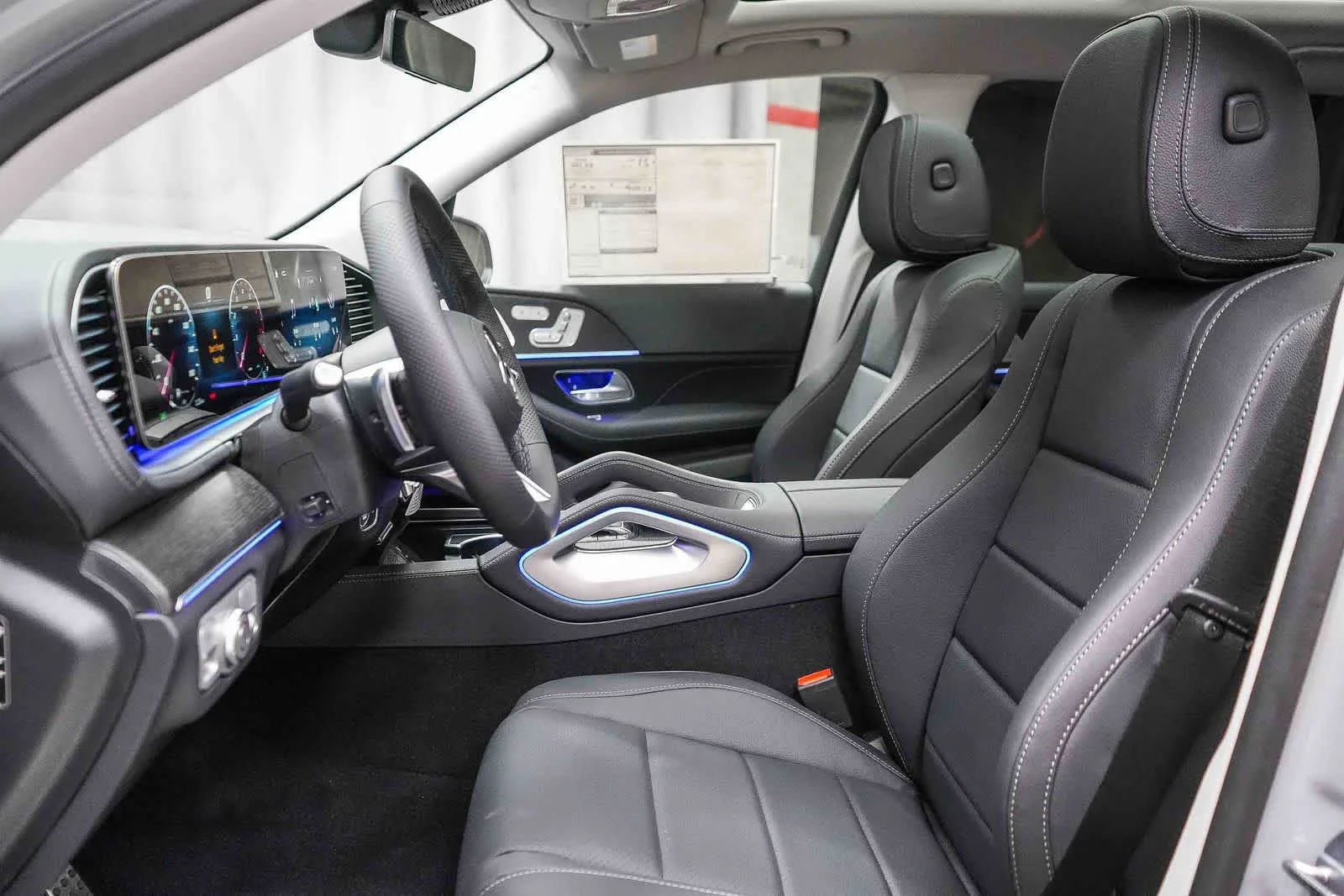 New 2026 MANUFAKTUR Alpine Grey Mercedes-Benz GLS 450 image 64