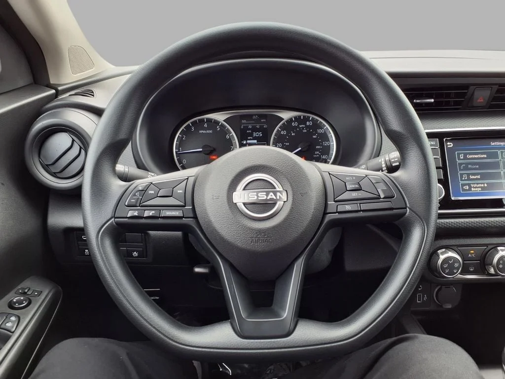 Used 2025 Blue Nissan S image 14
