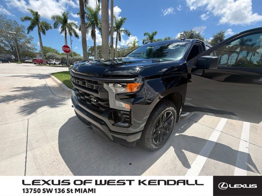 Used 2025 Black Chevrolet Custom image 1