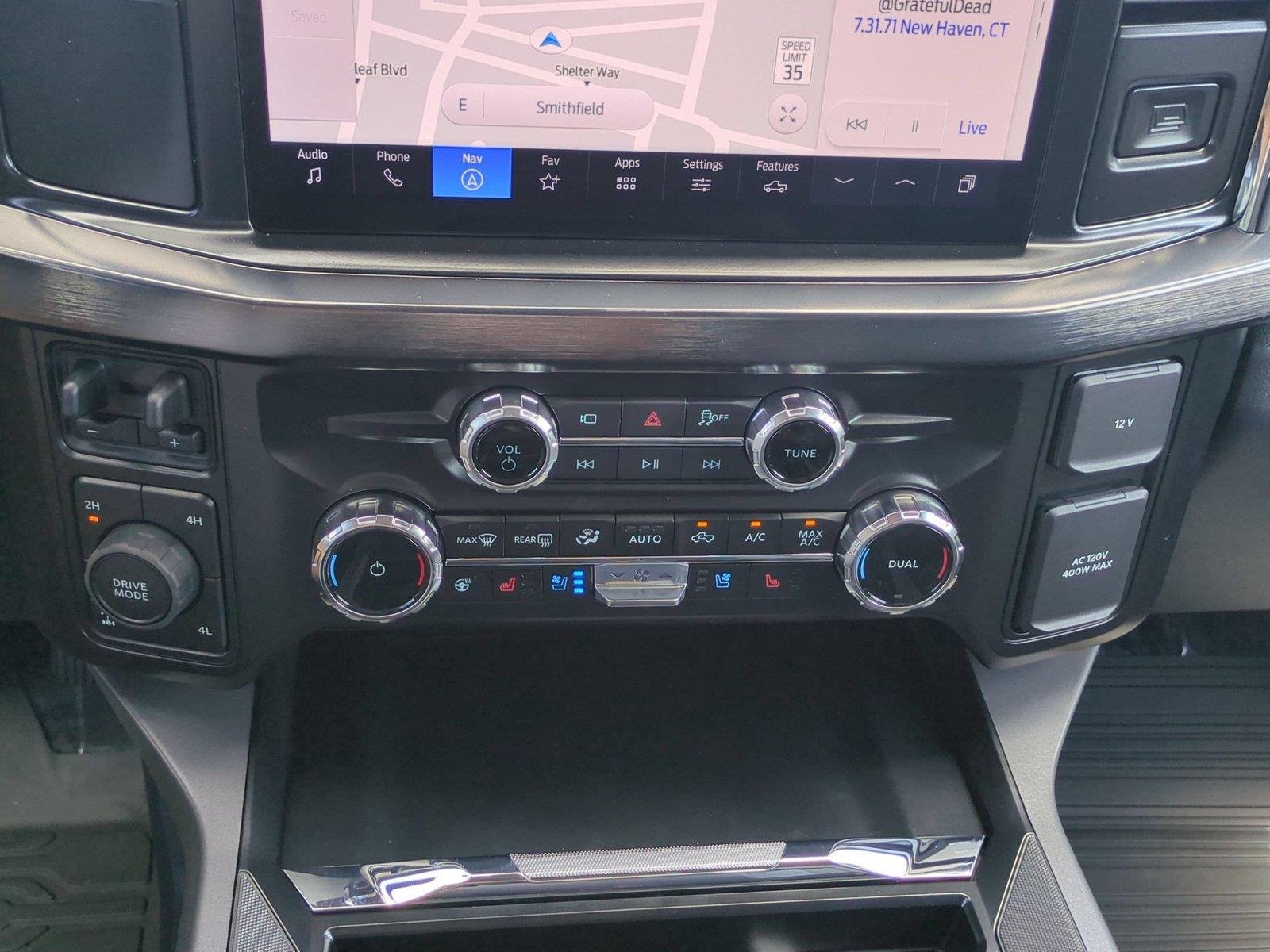 New 2026 Oxford White Ford F-250® Lariat® image 28