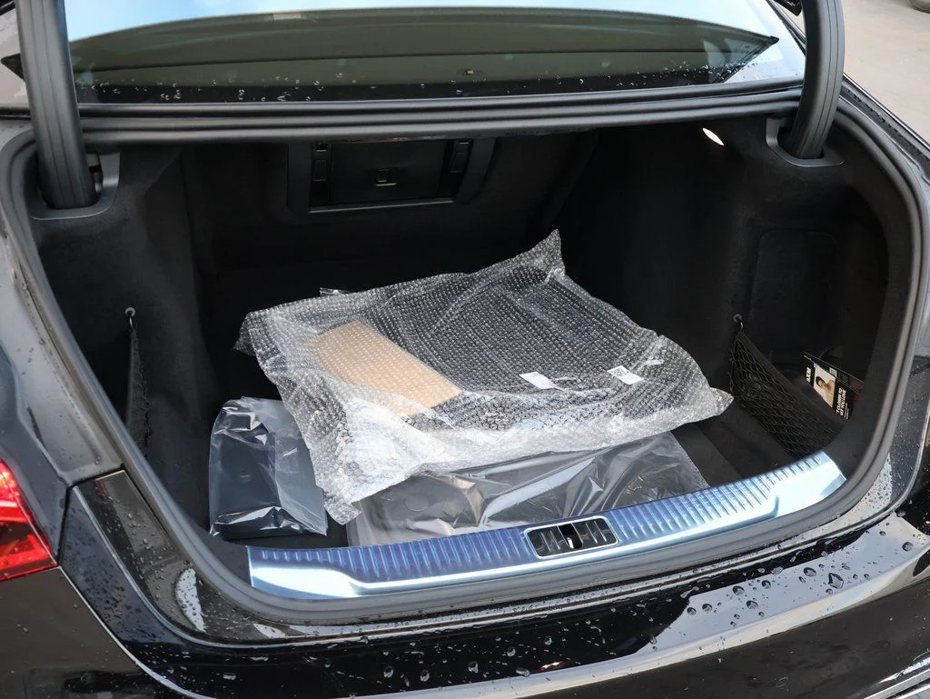 New 2026 Black Mercedes-Benz S 580 image 17