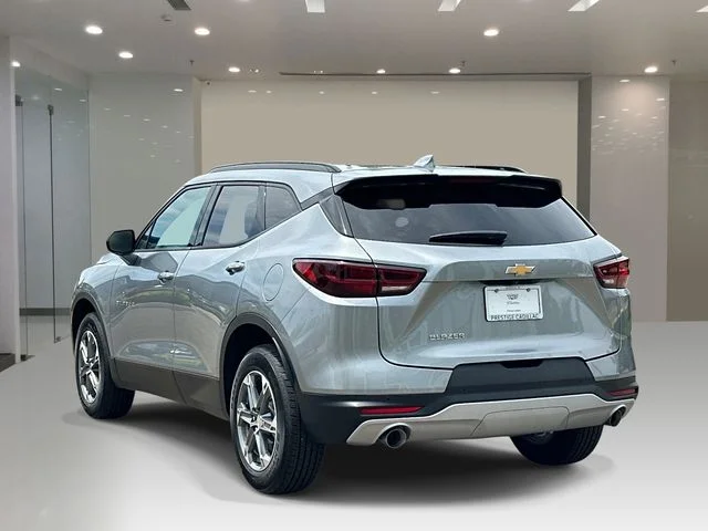 Used 2024 Gray Chevrolet LT image 3