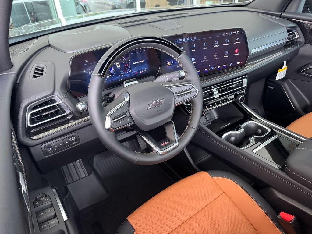 2027 Chevrolet Traverse Z71 - Photo 3