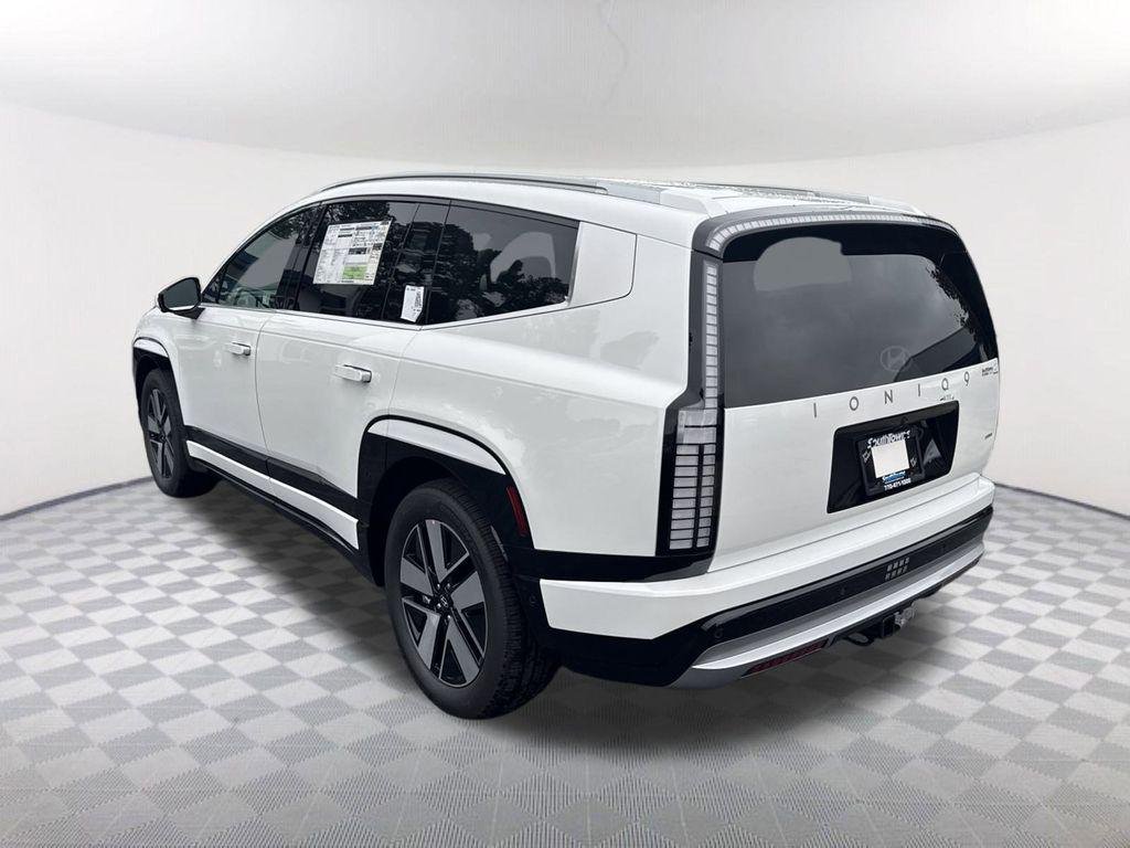 New 2026 White Hyundai SEL image 7