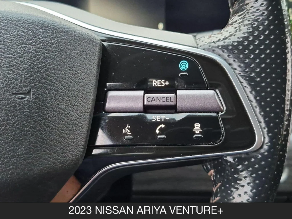Used 2023 Blue Nissan VENTURE+ image 18