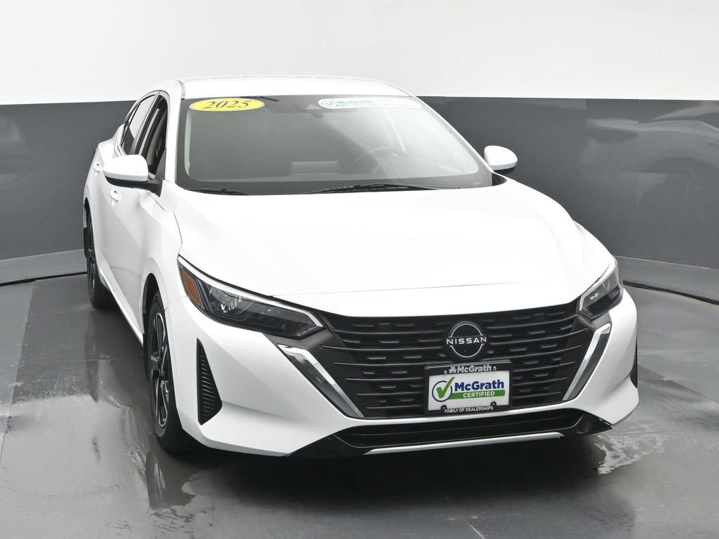 Used 2025 White Nissan SV image 5