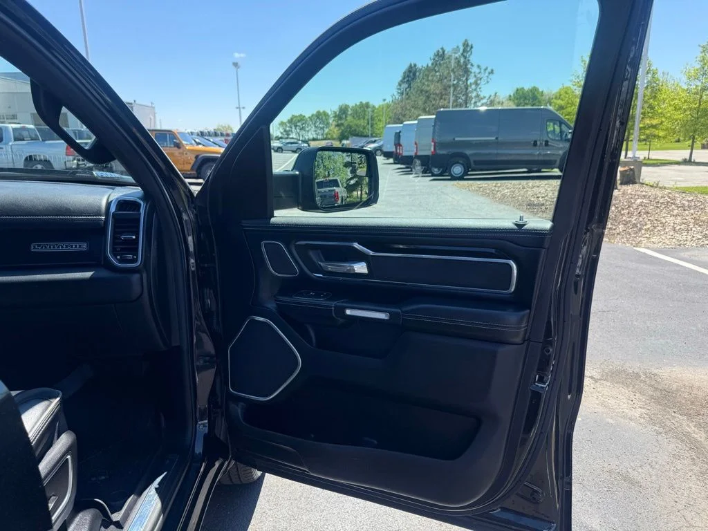 Certified Used 2019 Black Ram Laramie image 52