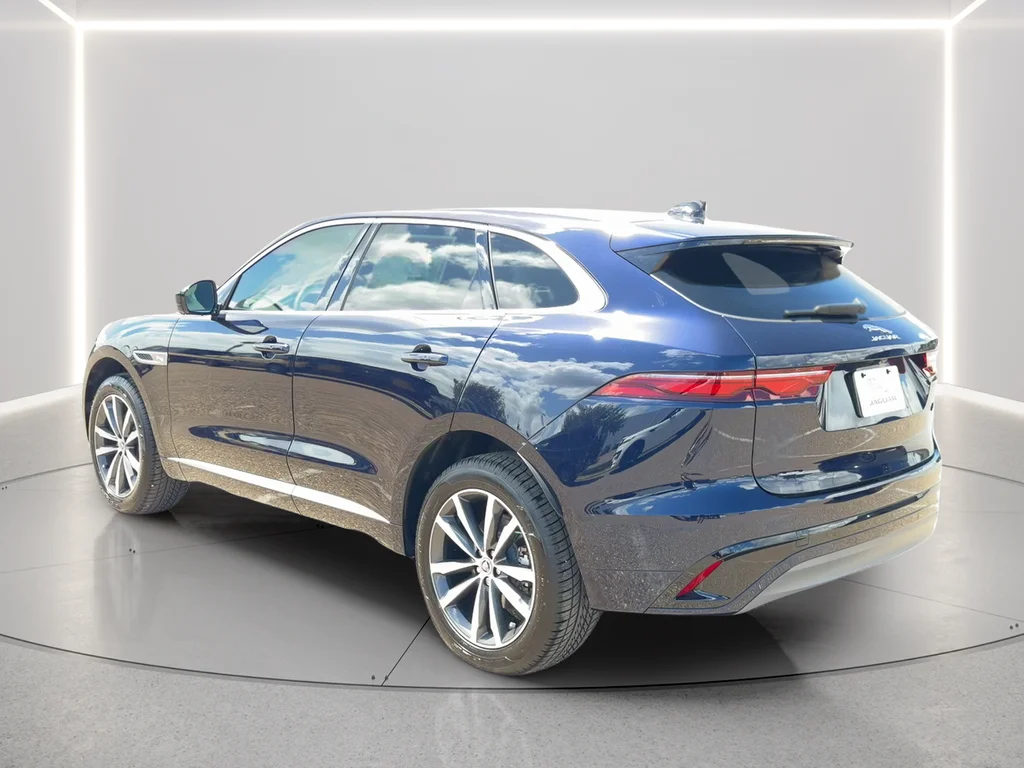 New 2026 Portofino Blue Jaguar P250 R-Dynamic S image 7