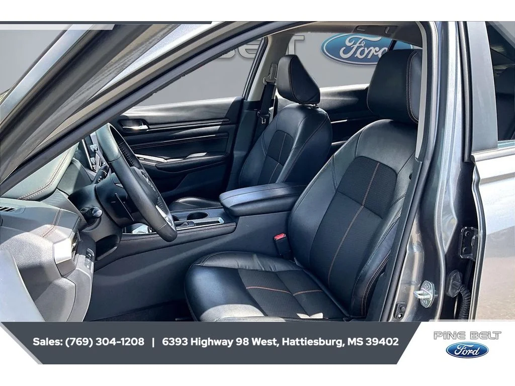 Used 2022 Gun Metallic Nissan 2.5 SR image 18