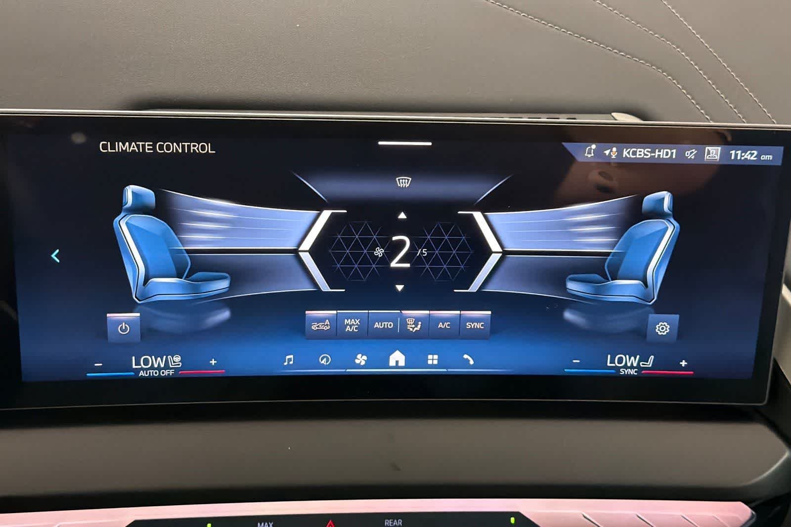 New 2026 Alpine White BMW 30 xDrive image 21