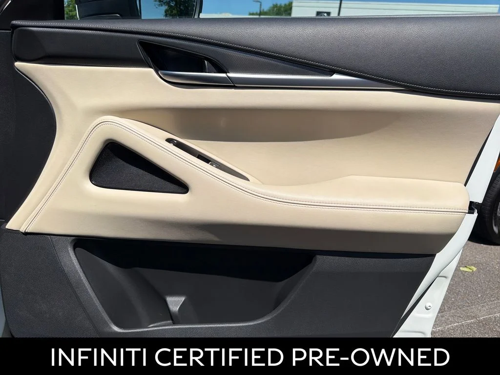 Certified Used 2023 Majestic White INFINITI LUXE image 39