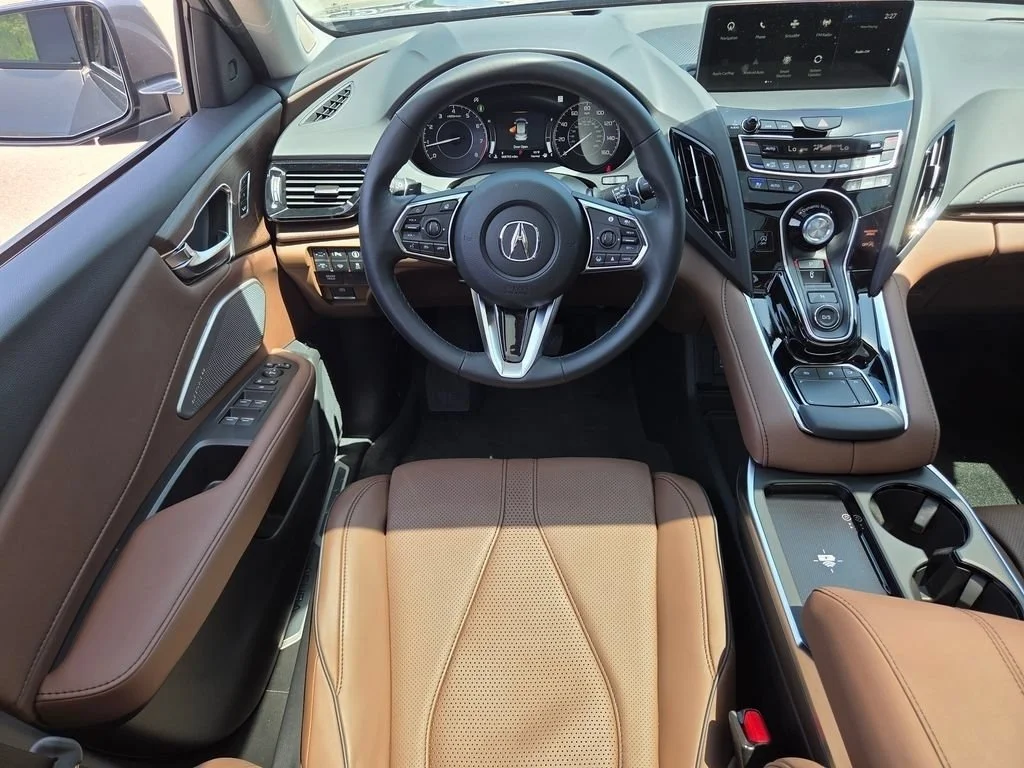 Used 2025 Liquid Carbon Metallic Acura w/Advance Package image 4