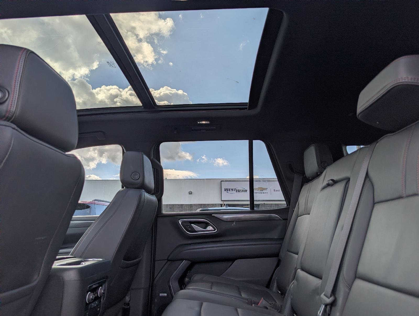 Used 2022 Summit White Chevrolet RST image 8