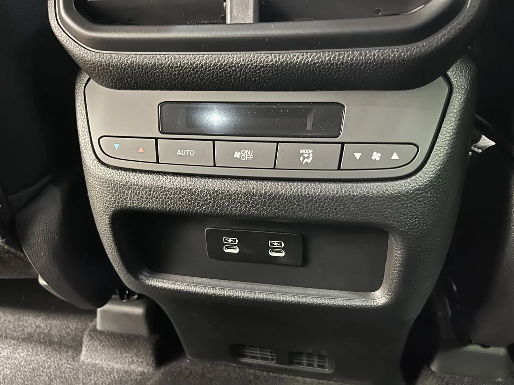 2026 Honda Pilot Touring - Photo 26