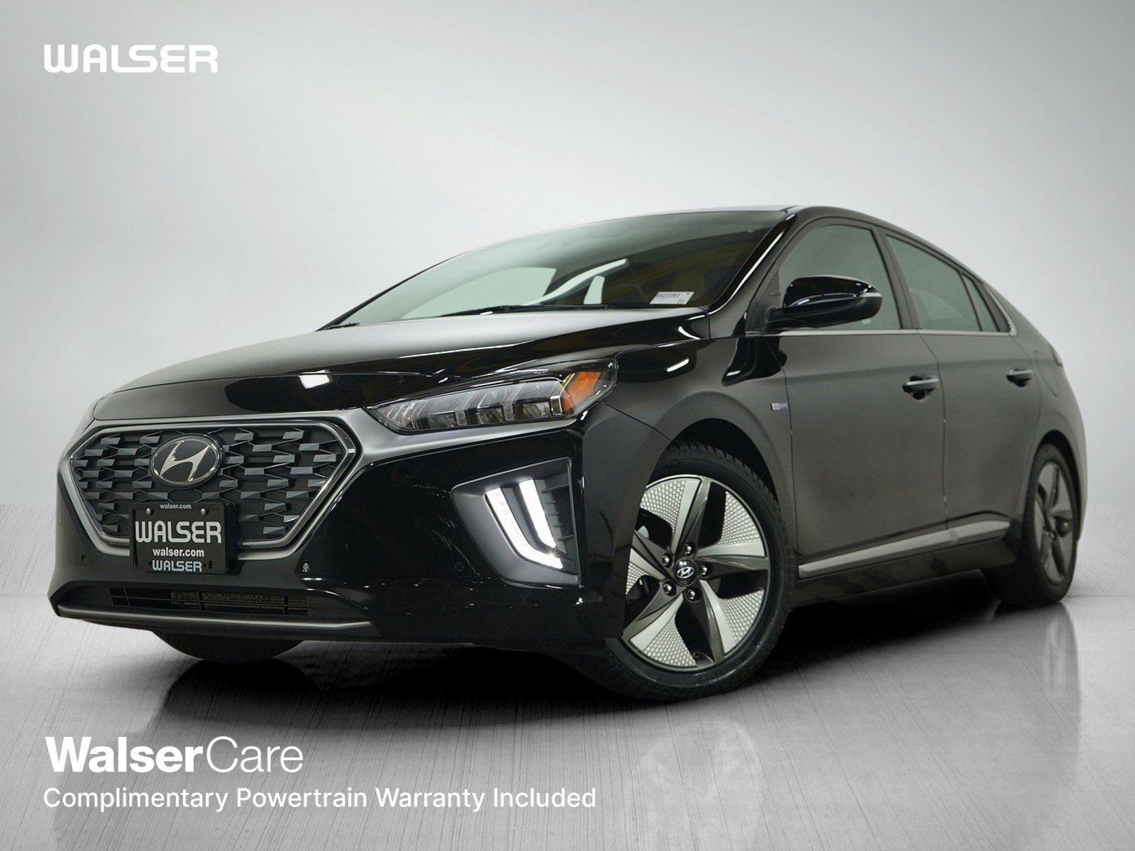 2020 Hyundai Ioniq 1.6 Limited Hybrid DCT's photo