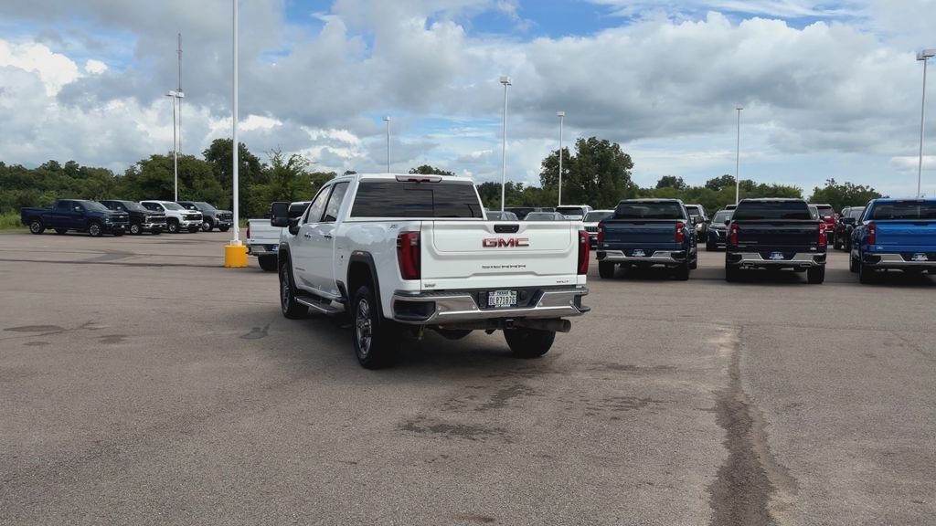 Used 2025 White GMC SLT image 7