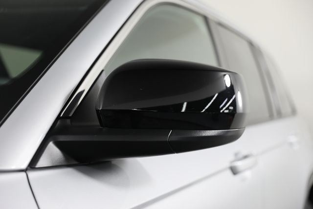 Used 2025 Silver Jeep Laredo image 28