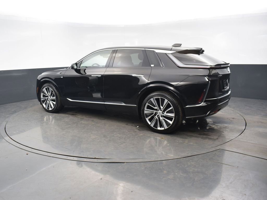 2024 CADILLAC LYRIQ - Image 2